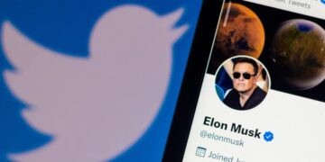 Investors fret over potential Musk U-turn in $44 bln Twitter buyout