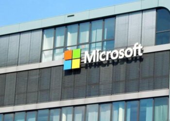 Microsoft earnings hurt by slowing PC sales, stronger dollar