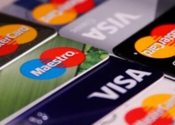 Visa profit sails past estimates on resilient consumer demand