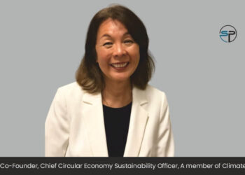 Outstanding Women Leaders in Business, 2022