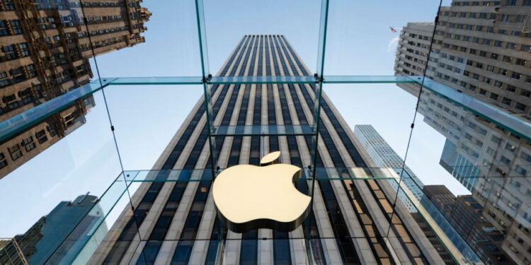 Apple’s Results Send Shares Surging to Nine-Month High