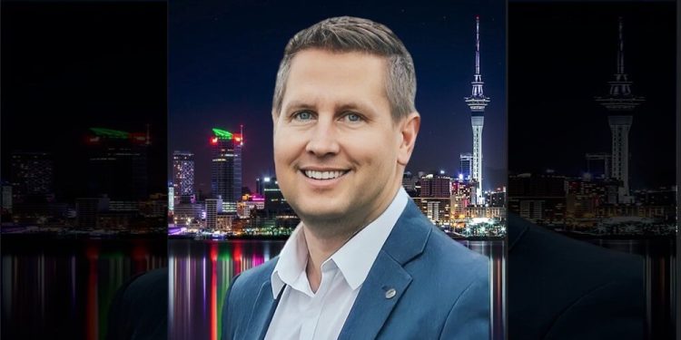 The Journey to the Cloud: Navigating the Transformation