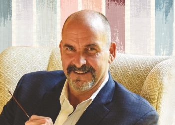 Mark Dollins: Leading the Way in Change Communications and Employee Engagement Strategy